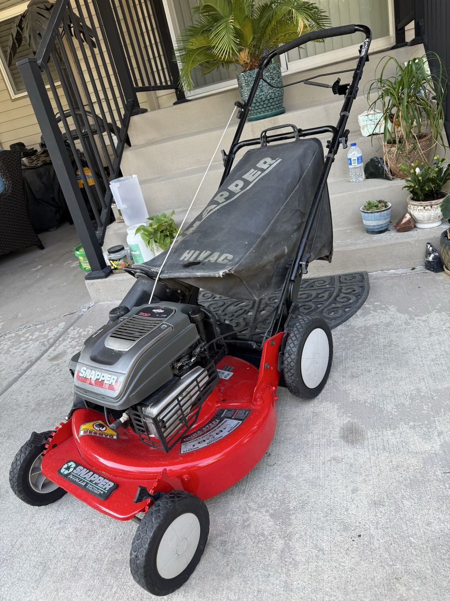 Snapper Lawnmower