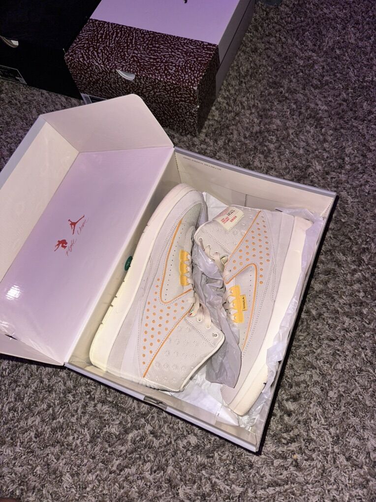 SIZE 11 AIR JORDAN 2 RETRO SP