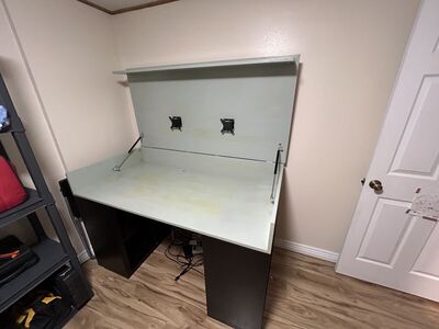 Home office in a Desk | Monitor Concealing Desk