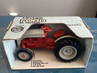 Vintage 1/16 Die Cast Ertl Ford 8N Tractor - New