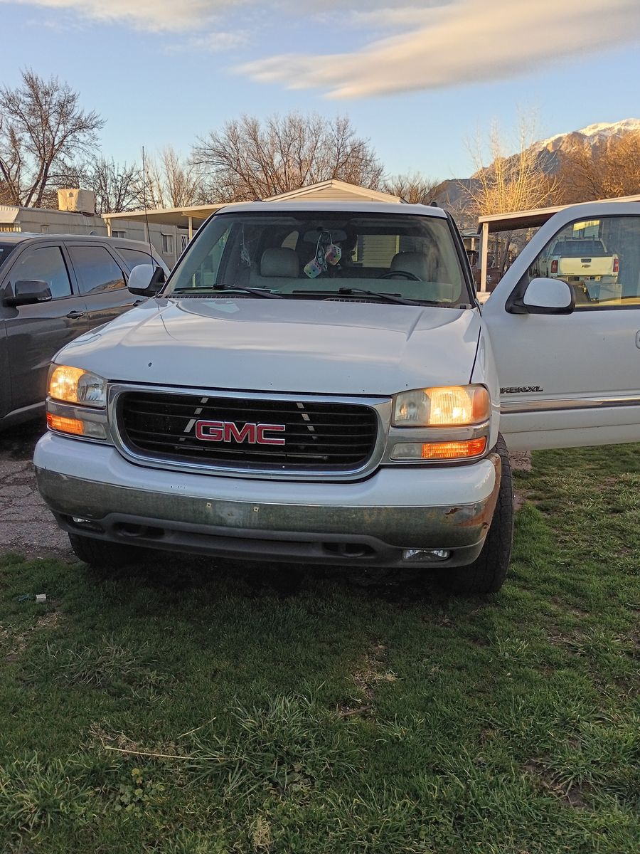 2005 GMC YUKON 1500 SLT