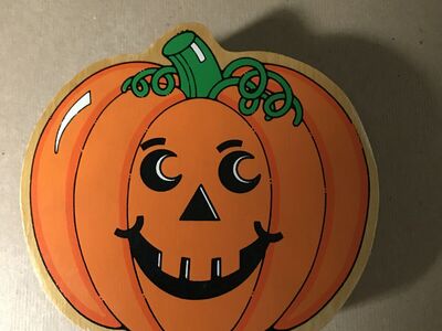 Wooden Jack-O-Lantern Cookie Jar Lid 4 3/4”
