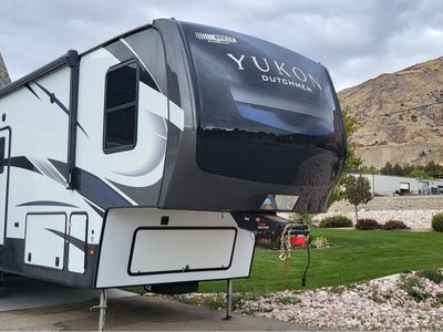 2022 Dutchman Yukon 320 RL