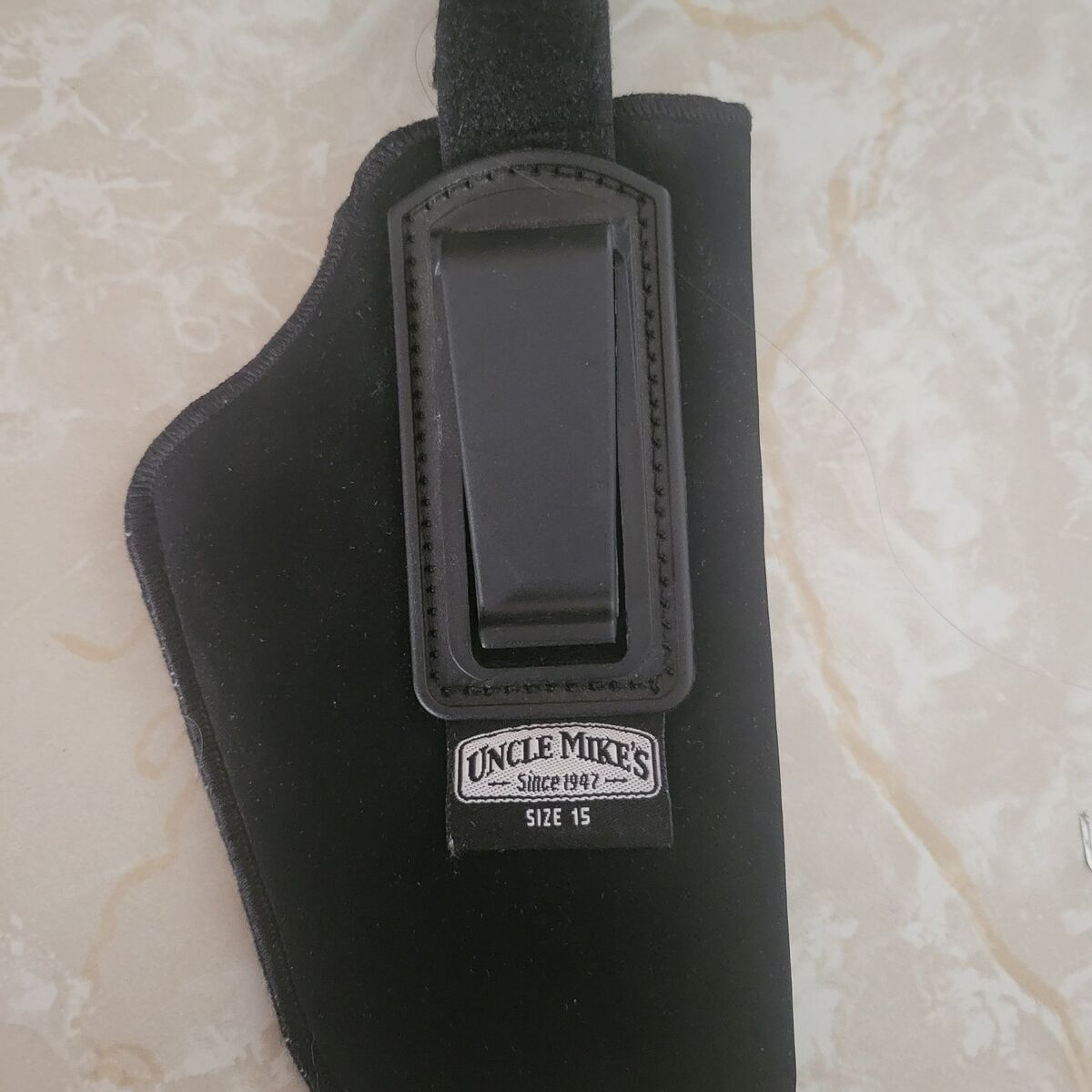 Uncle Mike's No 15 IWB  Holster