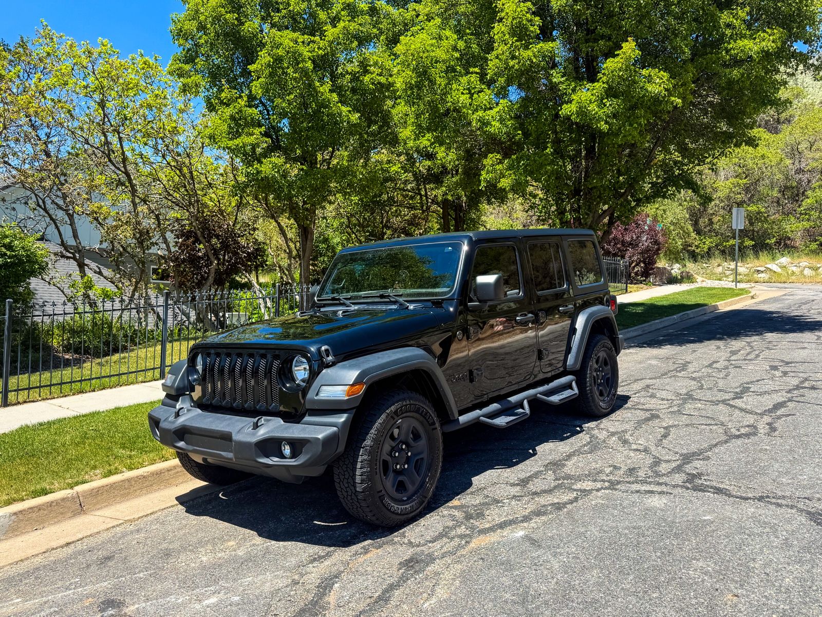 2023 Jeep Wrangler Sport