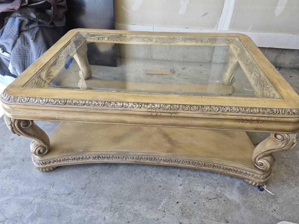 coffee table and end tables