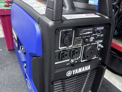 Yamaha EF2200iS Inverter Generator with CO Sensor BRAND NEW