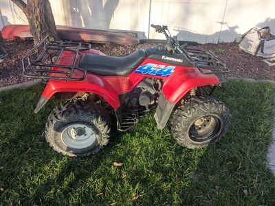 1990 kawasaki bayou 300