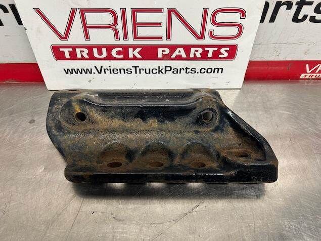 Freightliner Bracket