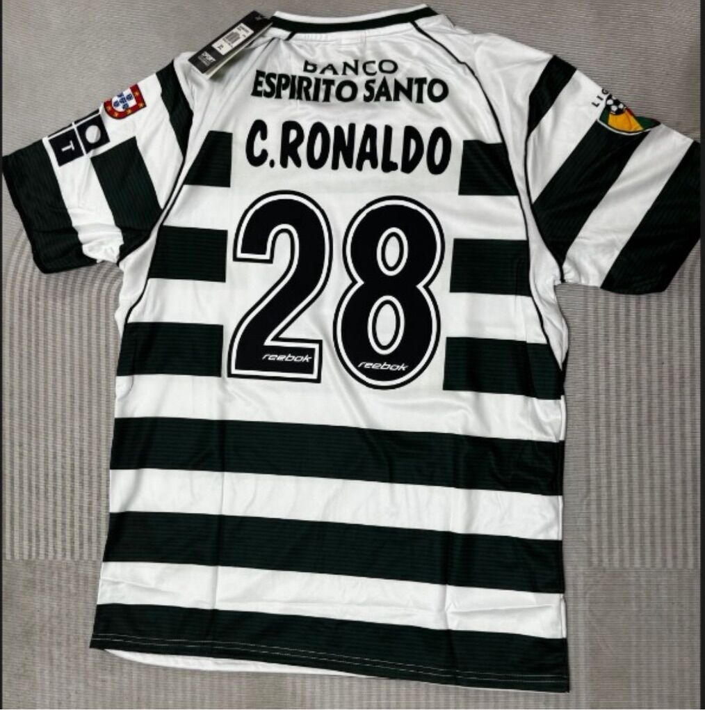 C. Ronaldo #28 | XXL | Sporting CP 2003-04 Jersey