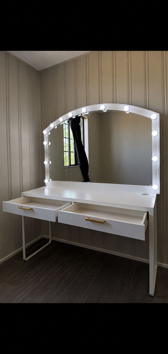 White Vanity Desk with Hollywood Light-Up Arched Mirror and Drawer
