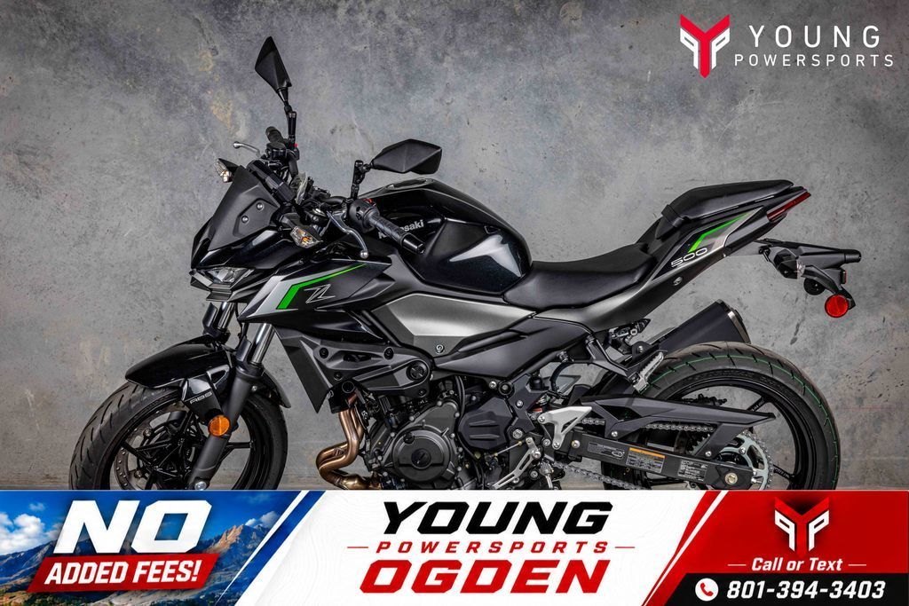 2025 Kawasaki Z500 ABS