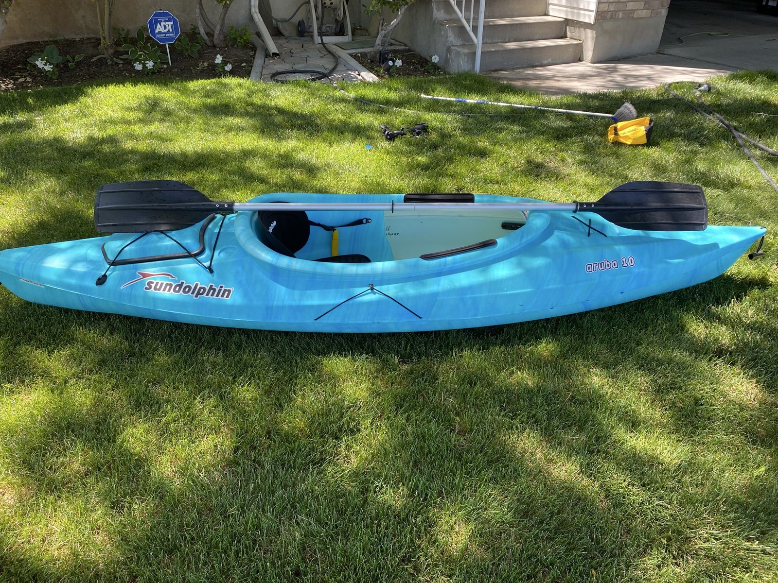 Sundolphin 10 ft Aruba Kayak