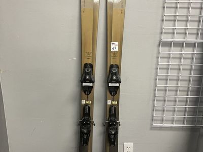 Elan Wingman 86 Ti 174cm W/ Salomon Strive 11 GW Bindings- Lightly Used 2026