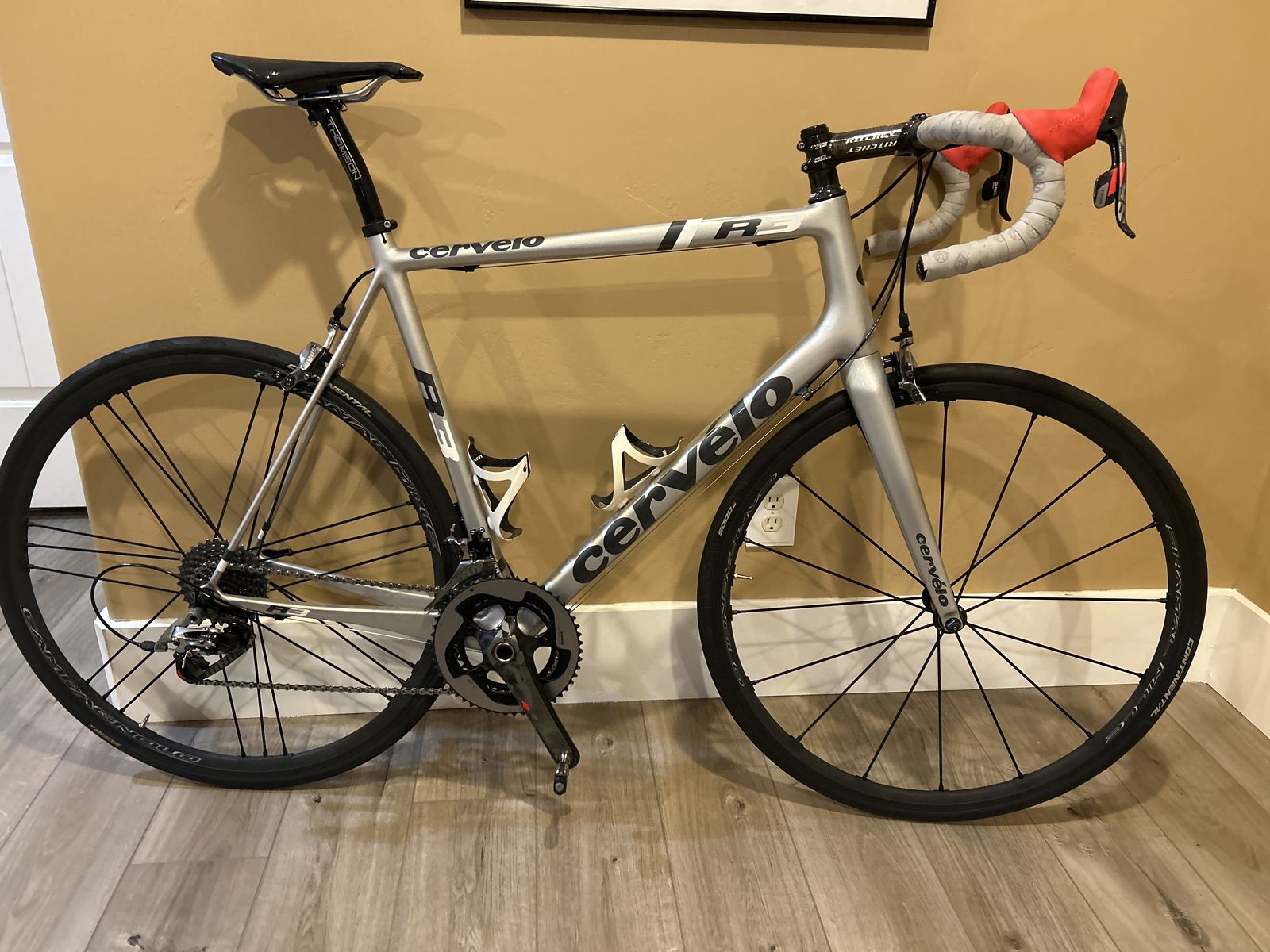 Cervelo R3 Custom Build 58cm
