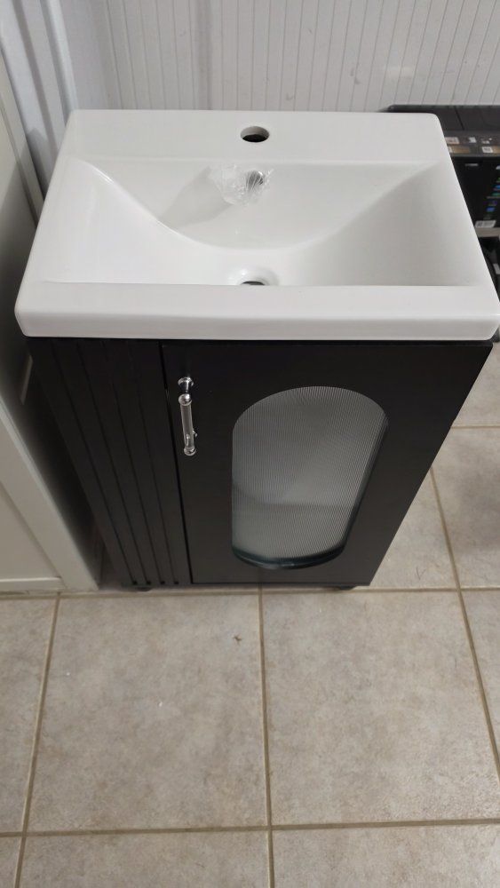 Main image 4