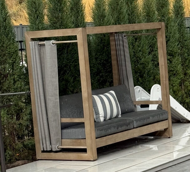 Member's Mark Cabana Day Lounge $700 cash/venmo in Draper