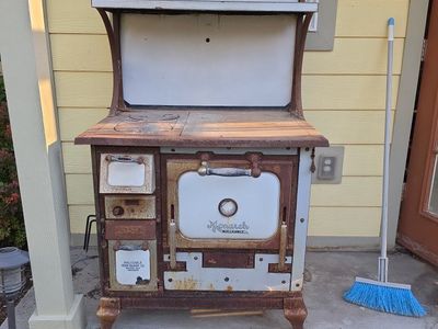 Antique Monarch Malleable Wood/Coal Cook Stove