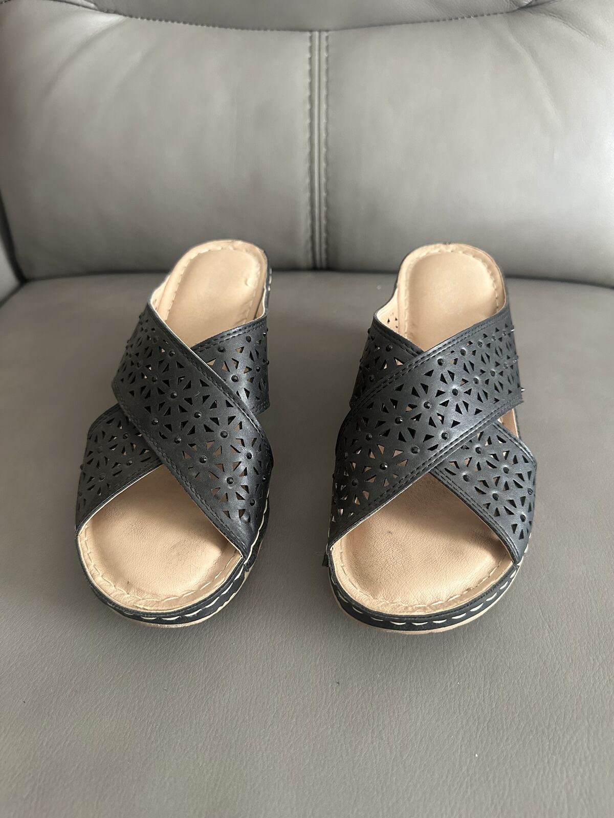 Women's Atalina crisscross sandal