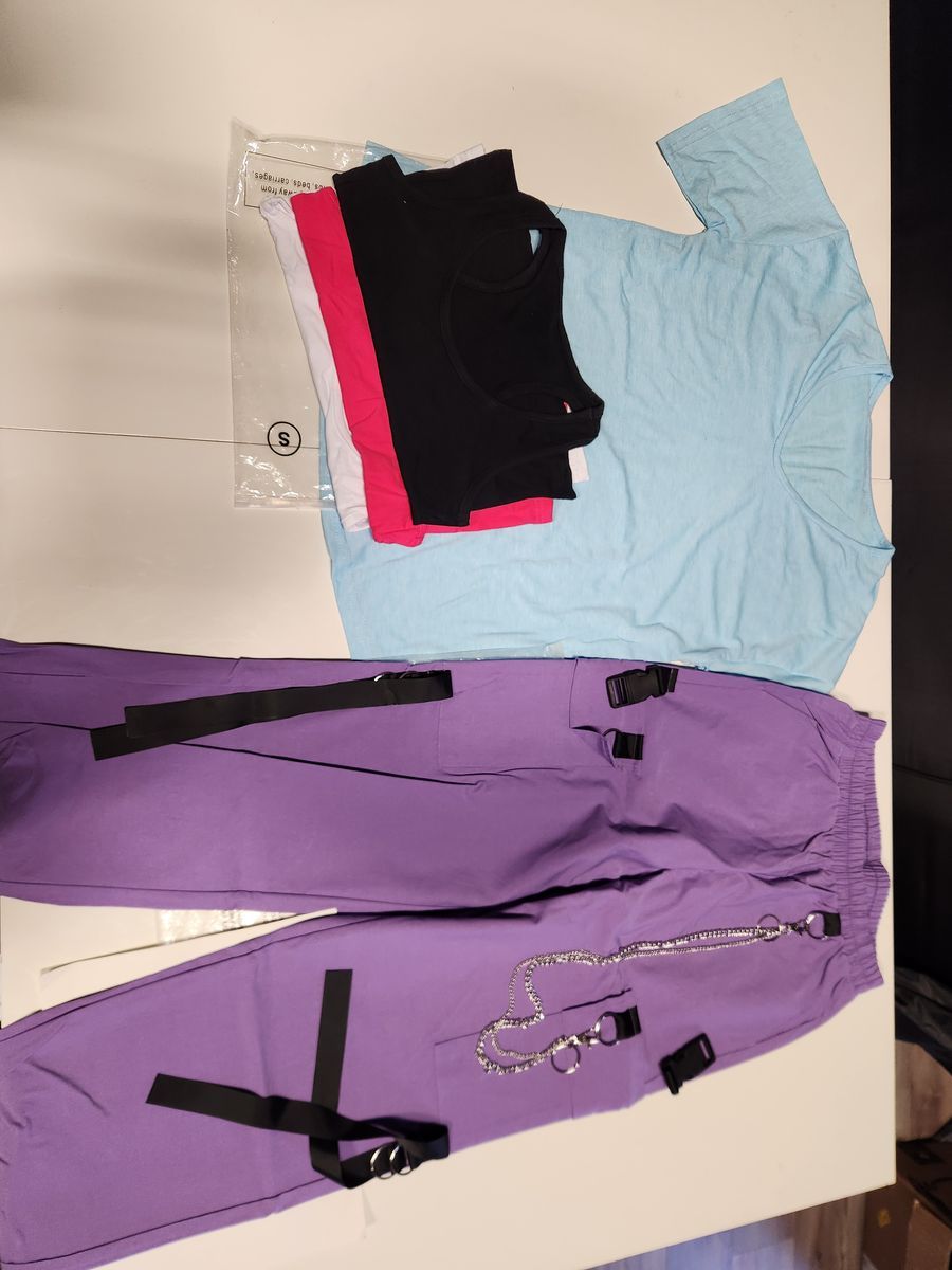 Women’s Small Clothing Bundle – Streetwear Pants + Crop Tops