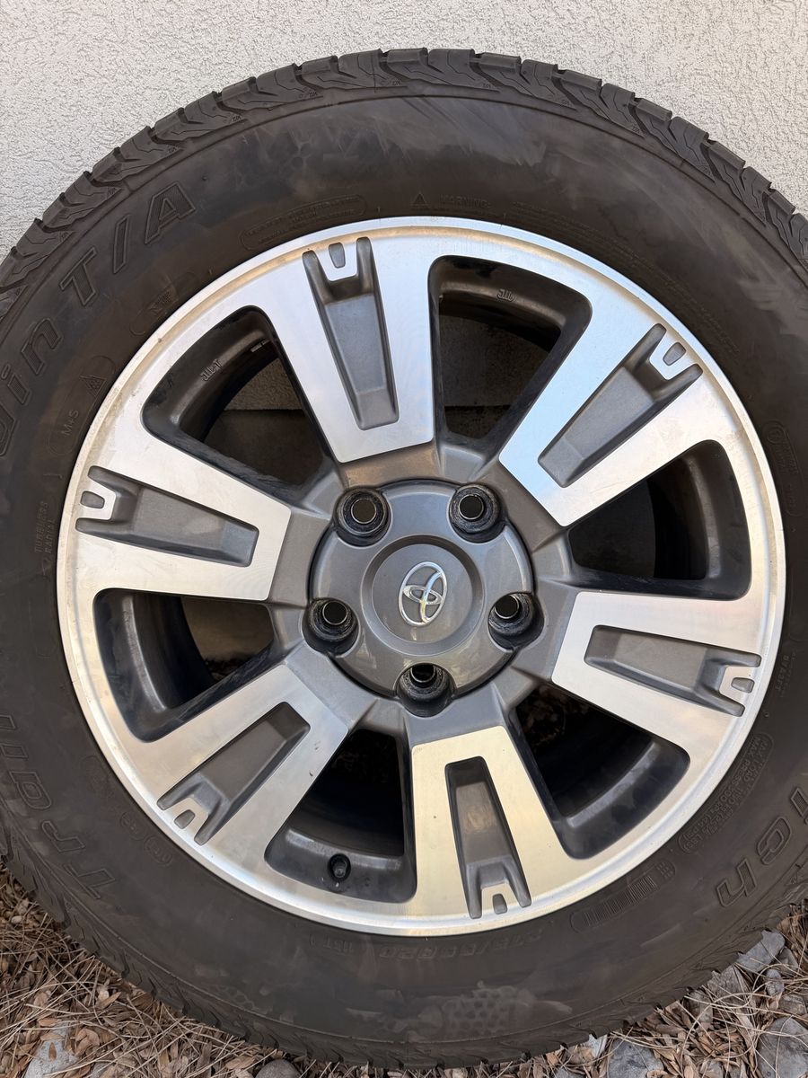 275/55r20 BFG Toyota tundra platinum wheels/tires