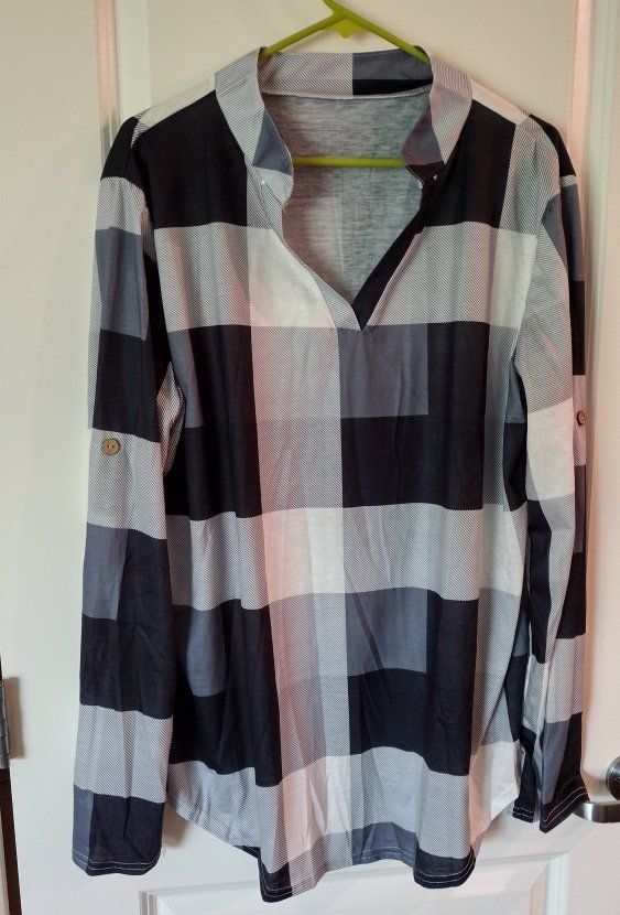 Stylish Women's Plaid Tunic Shirt - Black, White & Gray, Size 2XL, Excellent Condition