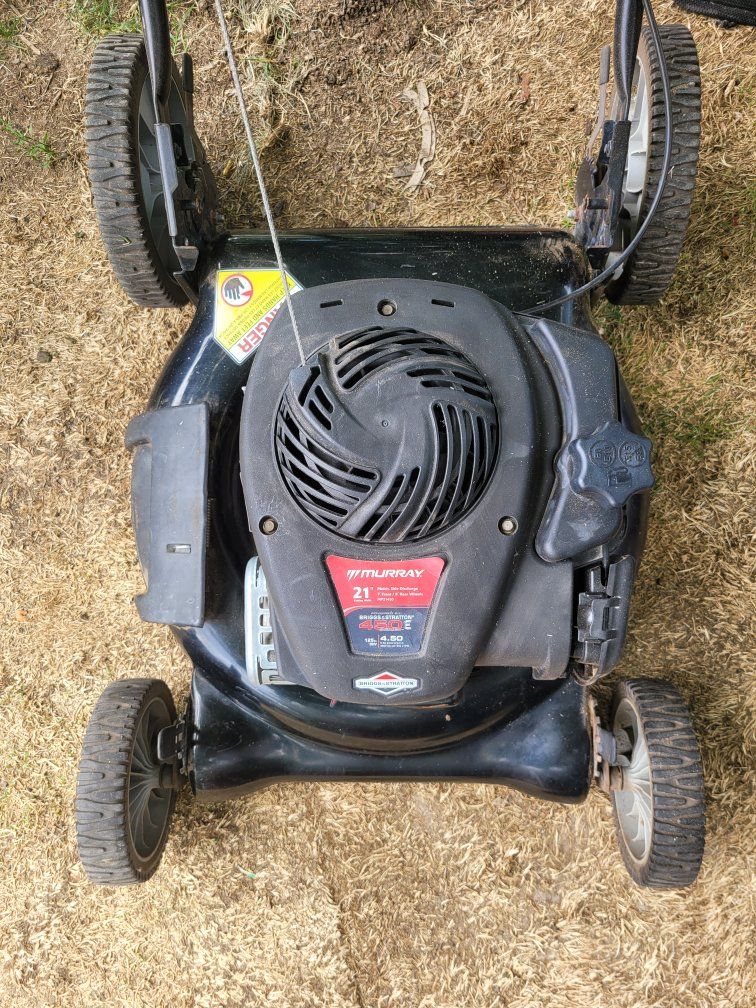 Murray 21" 4.50 Gross Torque Push Lawn Mower with Briggs & Stratton Engine