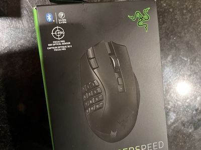 Razer wireless gaming mouse naga v2 hyperspeed