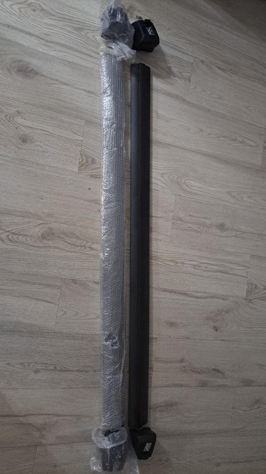 Main image 7