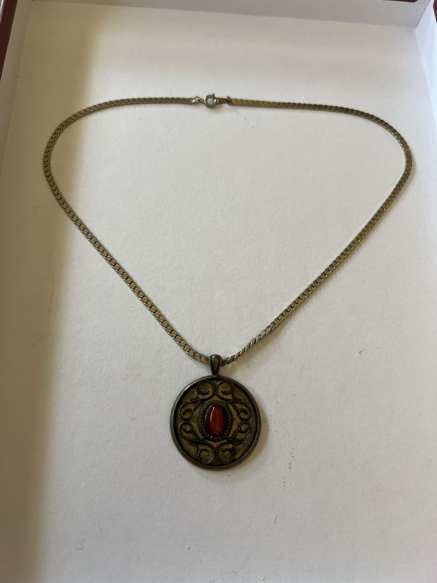 Vintage-Style Chain Necklace with Ornate Pendant & Red Cabochon