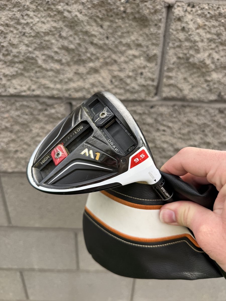 Taylormade M1 9.5 Driver Fujikura Pro 60 Stiff Shaft - Headcover Included