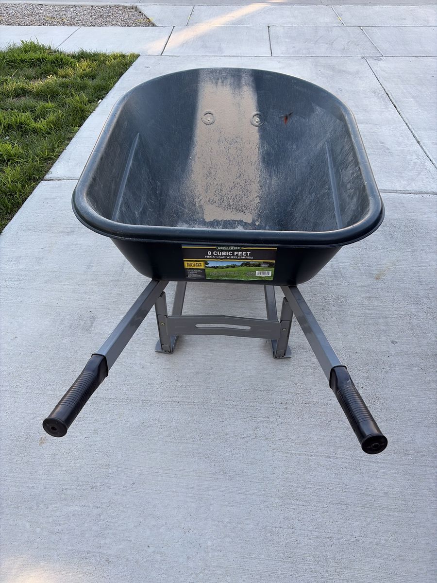 Groundwork 8 Cubic Feet Single-Wheel Wheelbarrow - Garden Cart