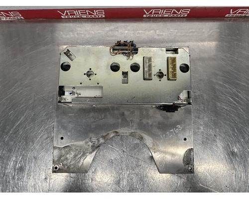 Main image 3