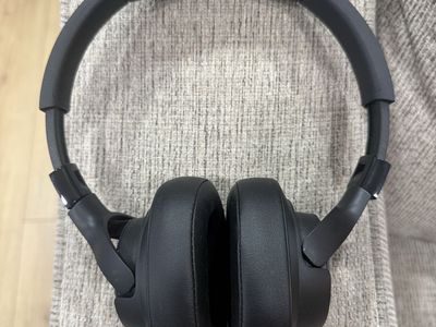 JBL HEADPHONES