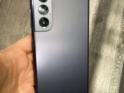 Samsung Galaxy S21 5G - 128 GB - Unlocked