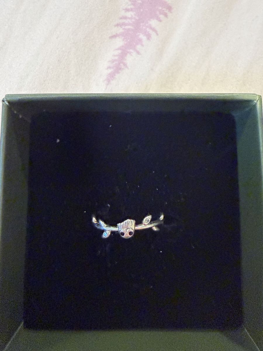 Groot Pandora ring size 7