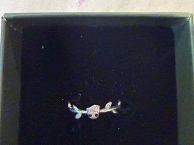 Groot Pandora ring size 7