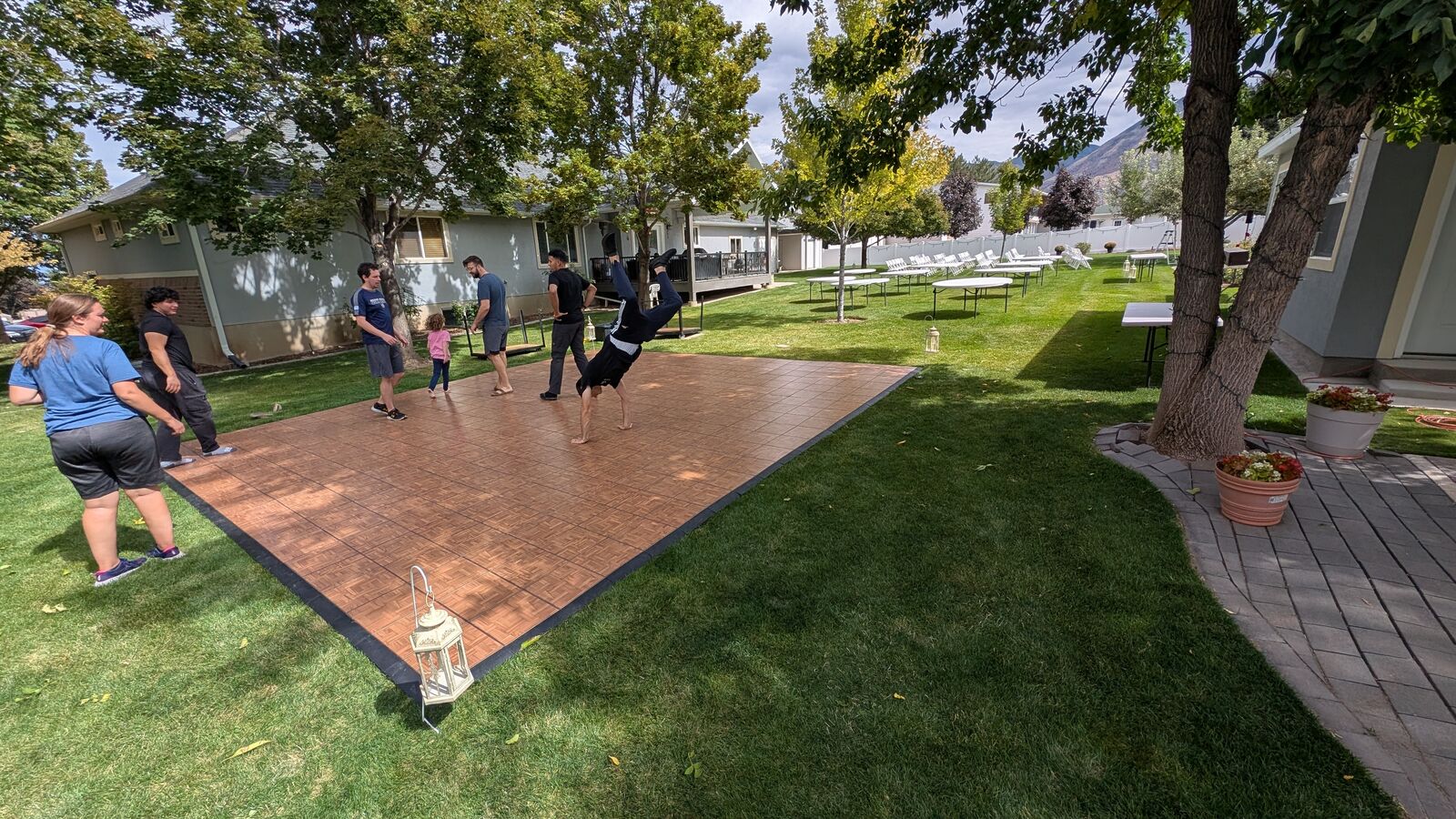 18x18 Wedding Dance Floor Rental – Includes Subfloor for Grass