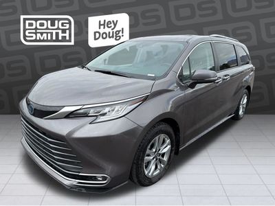 2023 Toyota Sienna Limited 7-Passenger