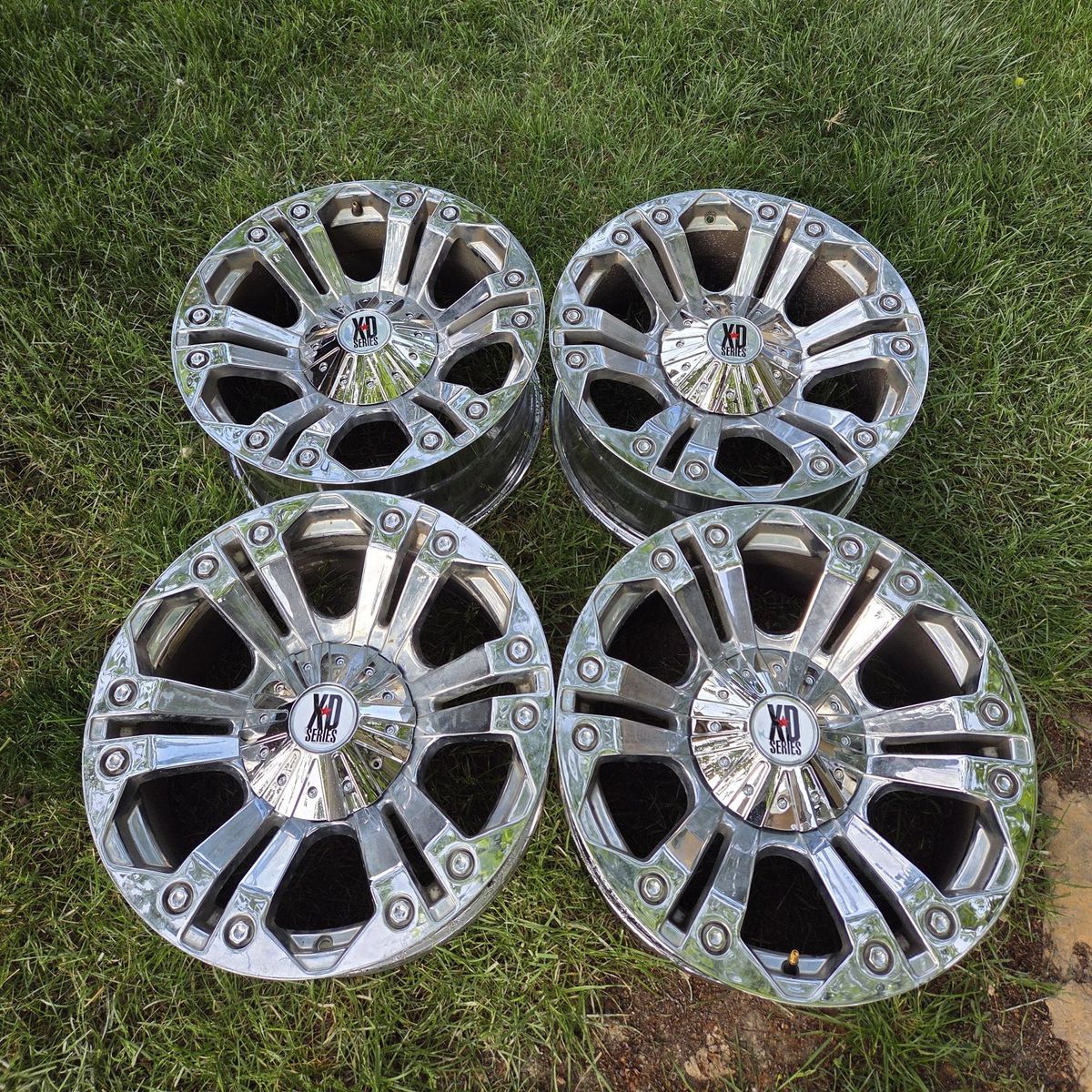 KMC XD 778 Monster Wheels 20x10 Universal 6 Lug