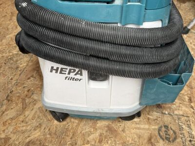 Makita 36v Cordless Vacuum