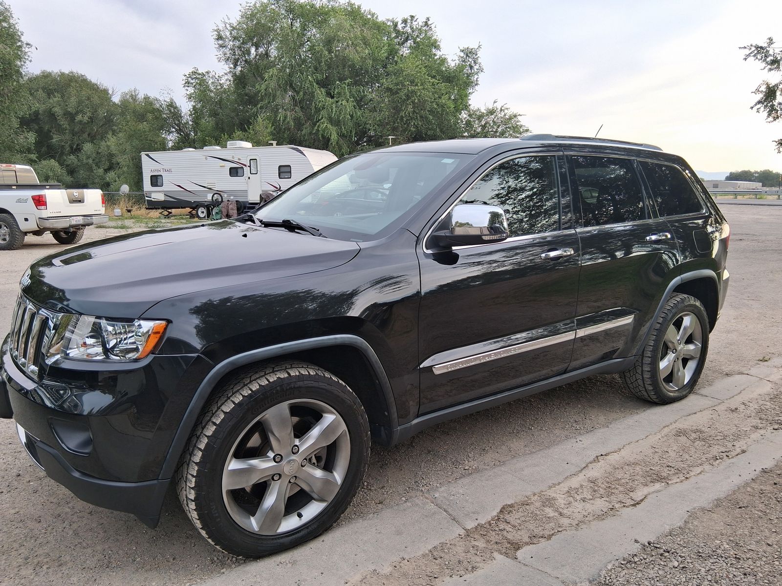 2012 JEEP GRAND CHEROKEE Limited