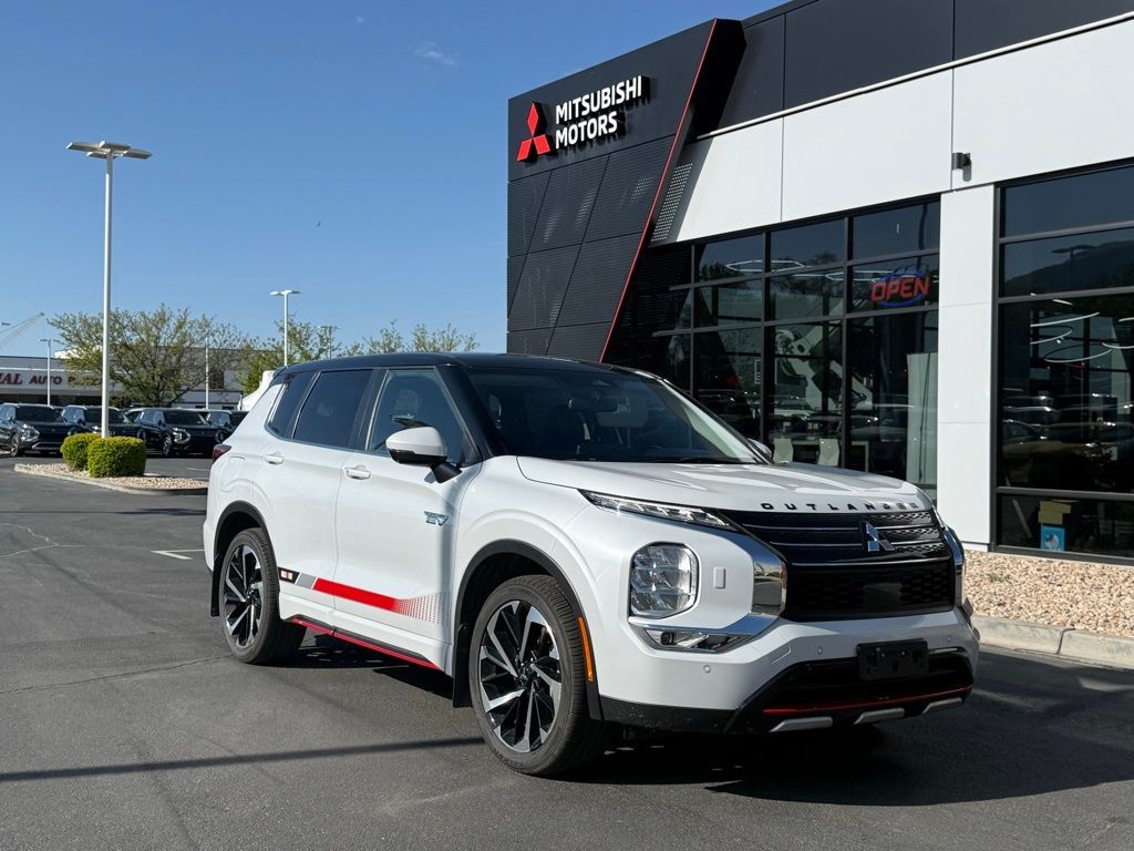 2024 Mitsubishi Outlander 