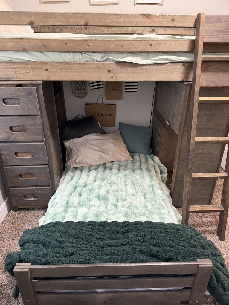 L-shaped twin bunk bed, weathered gray wood