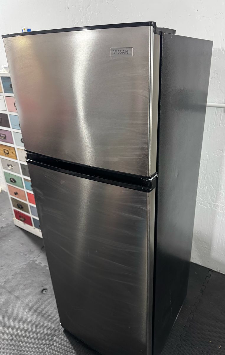 VISSANI 4.5 CU FRIDGE/FREEZER