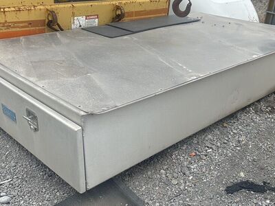 Meritor Truck Pull Out Bed Tool Box