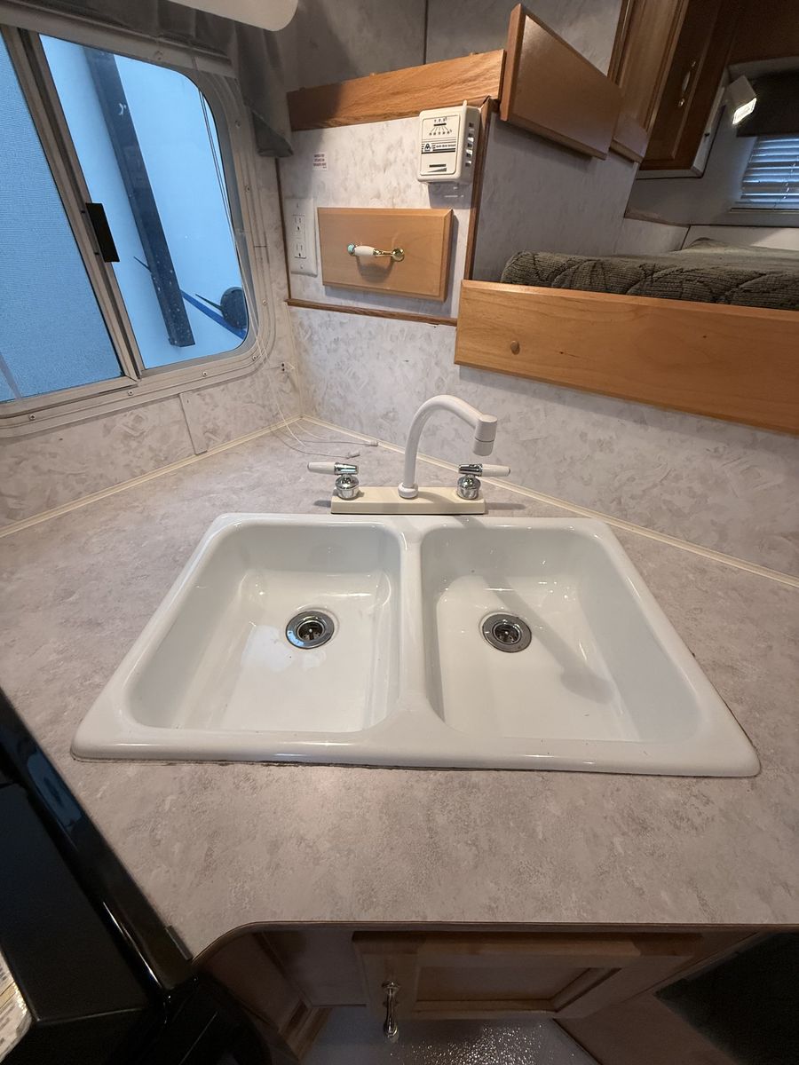Main image 6
