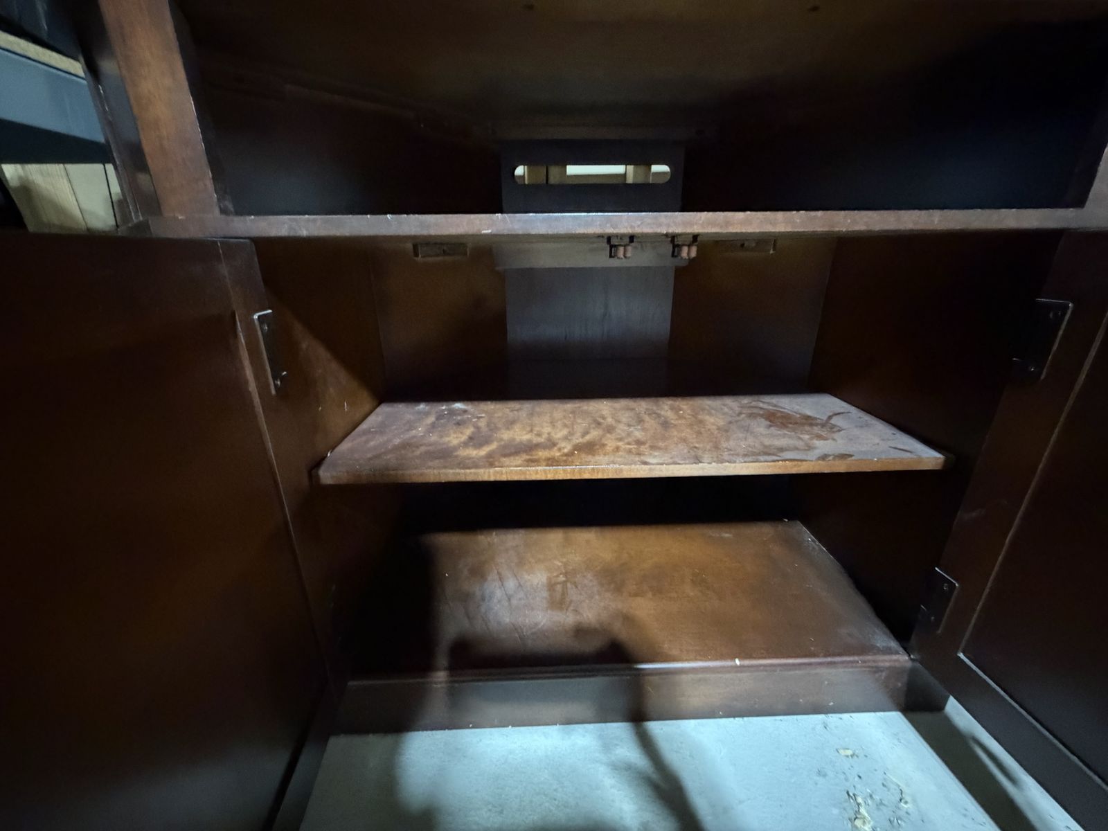 Main image 2