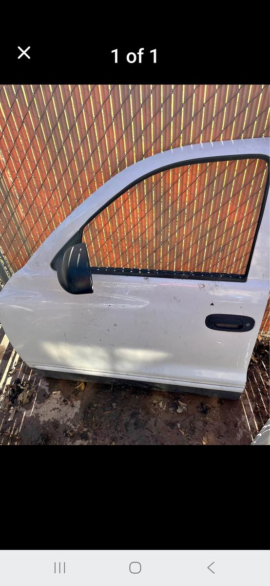 4 doors for 2002 Dodge Durango