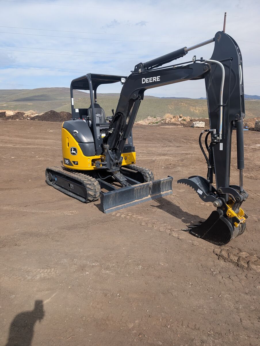 Mini Excavator for Rent – John Deere 35P – Park City & SLC Delivery